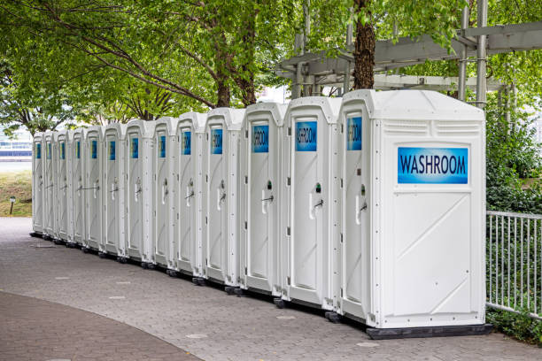 Best Portable toilet rental cost  in Linton Hall, VA